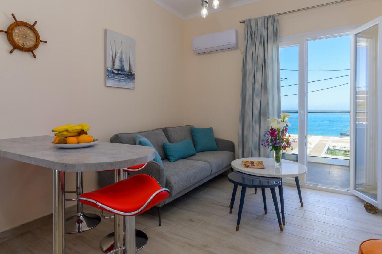 Bigblue Luxury Apartments Poros  Buitenkant foto